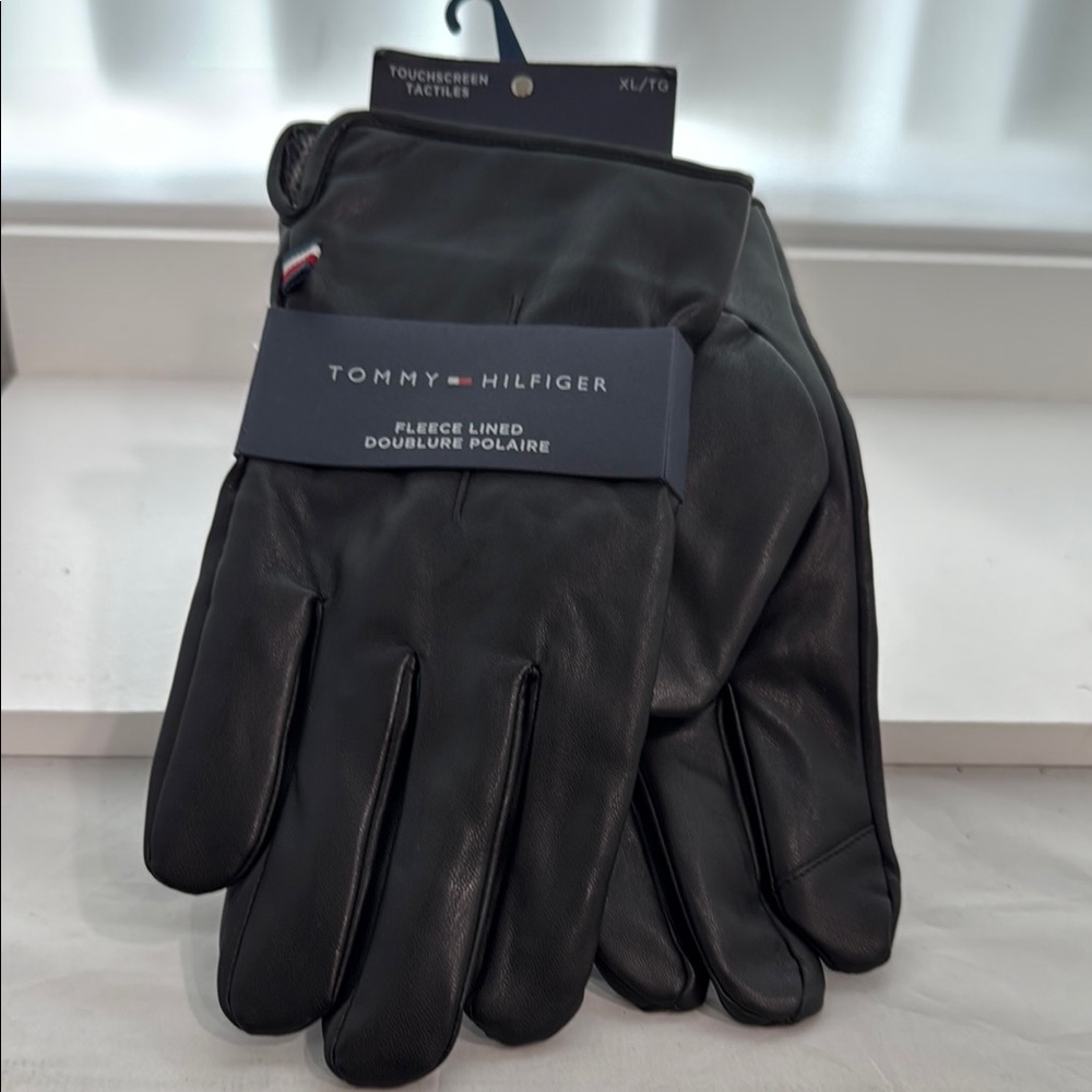 Tommy Hilfiger Black Leather Gloves